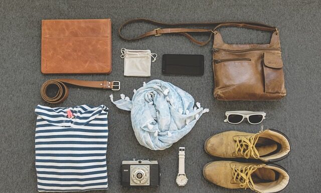 Co zrobić żeby torebka nie spadała z ramion? Co zrobić żeby torebka nie spadała z ramion?