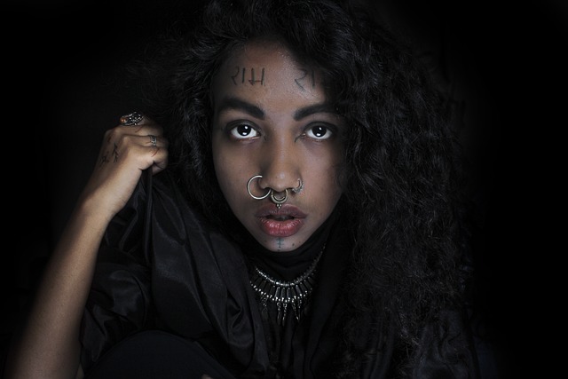 Czym wyłożyć szafki na buty? Czym wyłożyć szafki na buty?